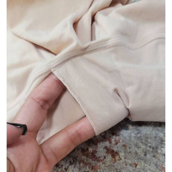 Spanx Oncore L - Picture 6 of 6